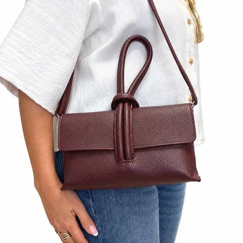 Clutch granulado con asa — foto 3