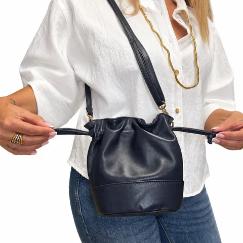 Bolso saco pequeño azul marino — foto 3