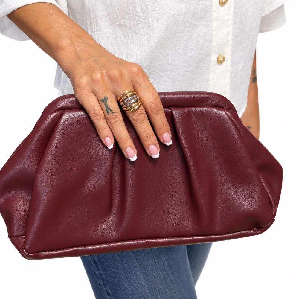 Clutch fruncido granate — Bolsos de Martas & Co. (ref. B-8506)