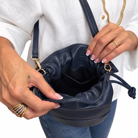 Bolso saco pequeño azul marino — foto 2