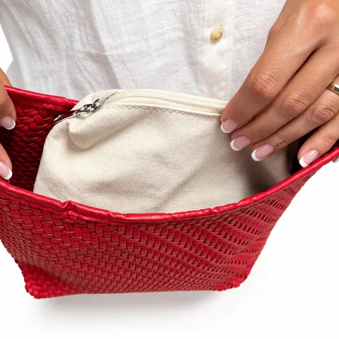 Bolso de hombro rojo trenzado — foto 3